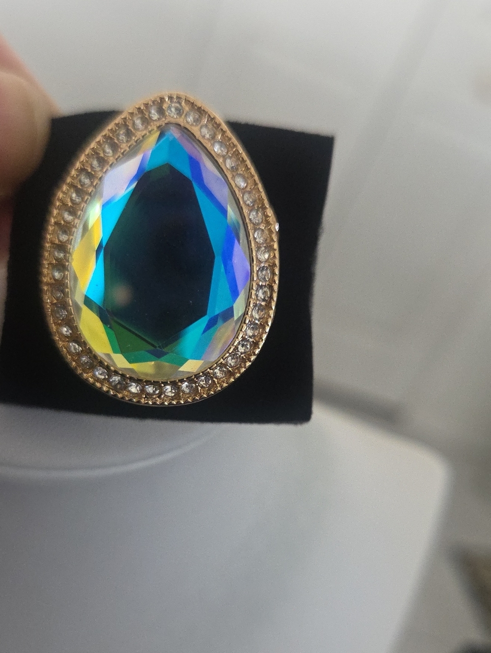 Paparazzi Illuminated Icon Gold Ring NWT